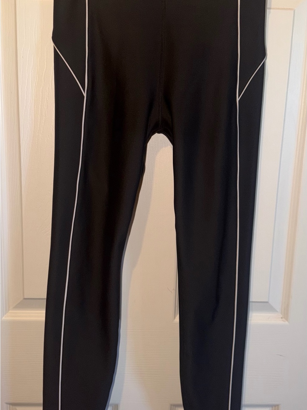 Aritzia Black Leggings with White Side Piping